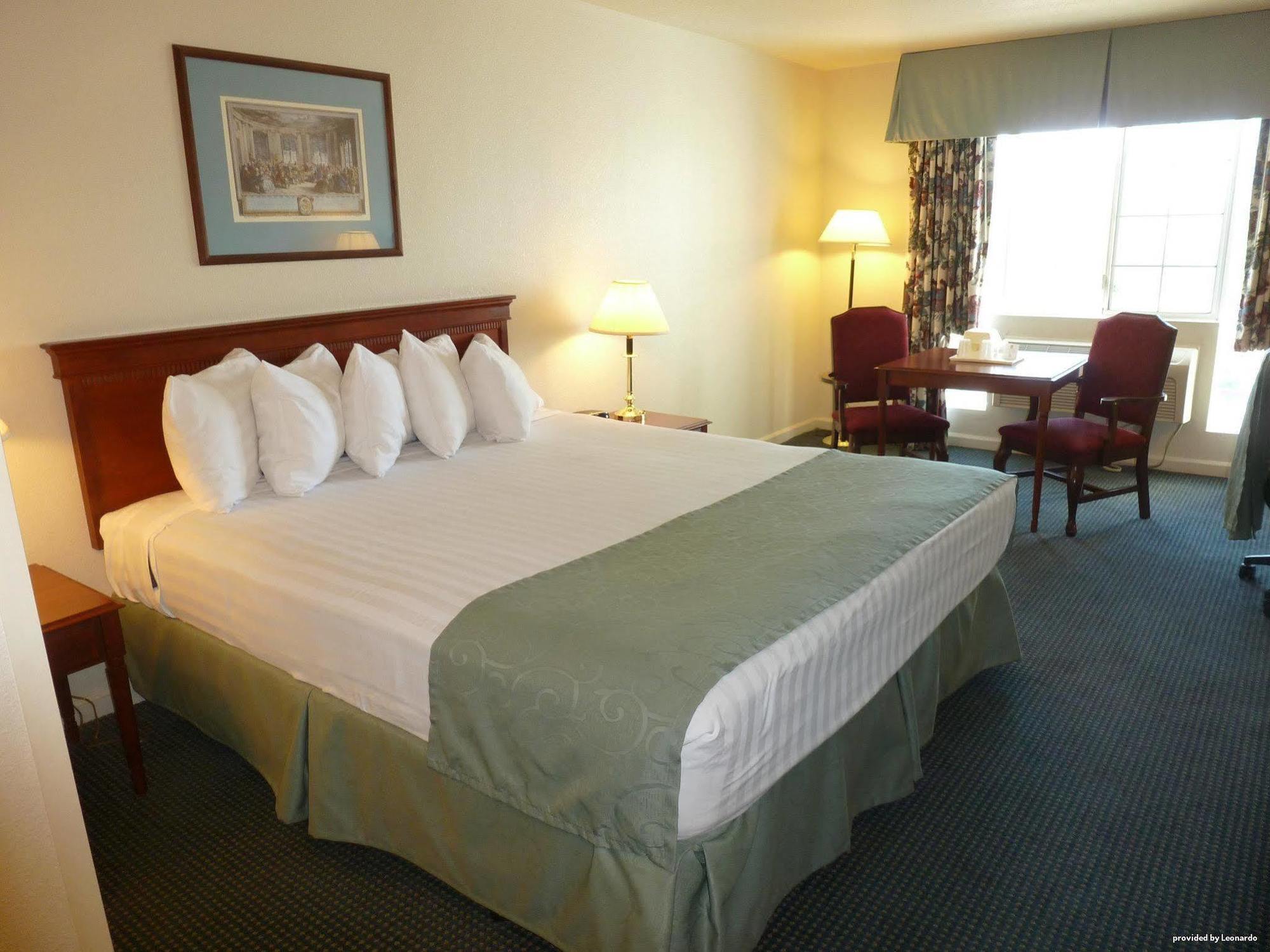 סקרמנטו Best Western Capital City Inn חדר תמונה